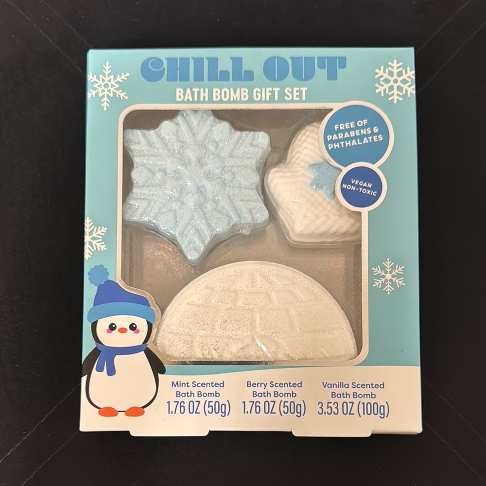 Chill Out Bath Bomb Gift Set - Mint, Berry, Vanilla
